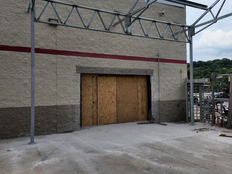 7-Eleven exterior masonry opening and rollout work